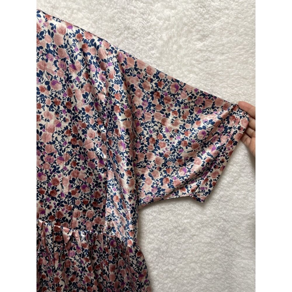 Lulus Floral Satin Mini Dress SZ XL Boho Short Sleeve Pleated V Neck Lightweight - Picture 4 of 9